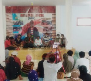 Puluhan Warga Besuki Mengeluh, Datangi Ketum GP Sakera