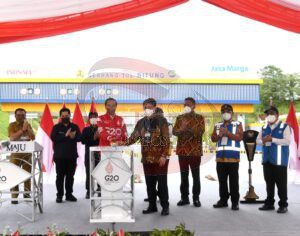 Presiden Jokowi Resmikan Jalan Tol Manado-Bitung Seksi Danowudu-Bitung