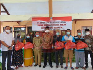 Korban Banjir Pamekasan, Kemensos Berikan 1000 Paket Sembako