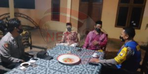 CEGAH RADIKALISME DAN HOAX, BHABINKAMTIBMAS SAMBANG TOKOH MASYARAKAT