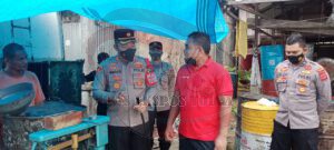 Kapolres Simeulue Pantau Sekaligus Mengawasi Distribusi Minyak Goreng: Pihak Distributor Segera Menyalurkan dan Sesuai Harga Het
