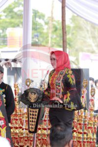 Semarak Puncak Acara HUT Kabupaten Tulang Bawang Disempurnakan Dengan Peresmian Taman Ikatan cinta dan Kerukunan oleh Bupati Tulang Bawang Winarti