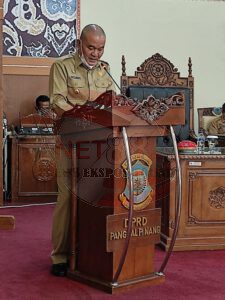 Wakil Walikota Pangkalpinang Menghadiri Sidang Paripurna Raperda Pariwisata