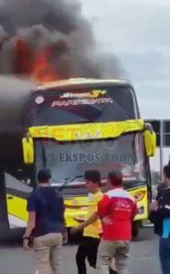 Bus Pariwisata PO Al Mubarok Terbakar, Penumpang Selamat