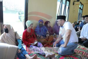 Gubernur Berbagi Keberkahan dan Kebahagiaan Bersama Warga Temberan