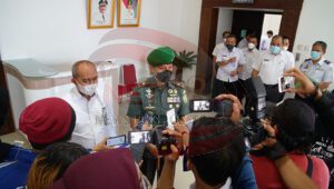 Wali Kota Molen Sambut Kunjungan Kerja Danrem 045/GAYA Diruang Kerjanya