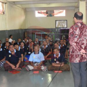 Penyuluhan Hukum bagi para peserta rehab di Lapas khusus narkotika pamekasan