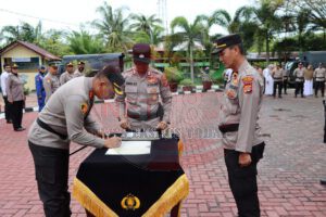 Polres Aceh Barat Gelar Penandatangan Pakta Integritas dan Sumpah Janji