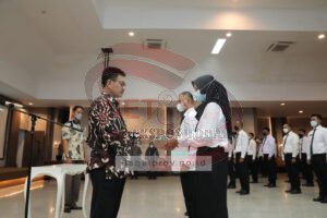 Lantik PPPK, Sekda Naziarto Berpesan Untuk Bekerja Profesional, Proporsional dan Perfeksionis