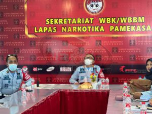 Tim Pokja Pembangunan ZI Ikuti Exit Meeting Secara Virtual