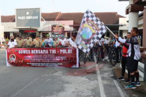 Gowes Bareng, Sinergi TNI-Polri Sambut Hari Bhayangkara ke 76