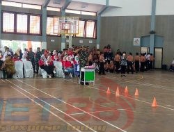 Babinsa 0822/01 Menjadi Juri Lomba PBB SMP Negeri 1 Bondowoso