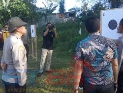 Jajaran Polres Bondowoso Rutin Latihan Menembak Senjata Laras Panjang dan Pendek, Begini Pesan Kapolres Wimboko