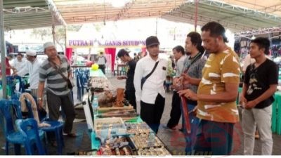 Pameran Batu Akik di Area Pasar Mimbaan Situbondo Dipadati Pengunjung