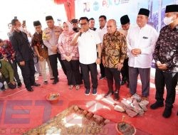 Walikota Pangkalpinang Meresmikan Peletakan Batu Pertama Pembangunan Masjid Agung Kubah Timah