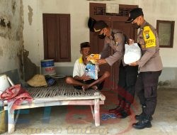 Keperduliaan Kepada Sesama, Polsek Tlanakan Gelar Baksos Jumat Berkah