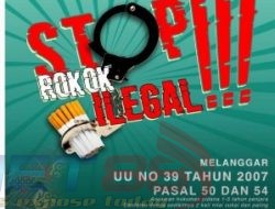 Stop Rokok Ilegal, Satpol PP Pamekasan Sidak Operasi Pasar