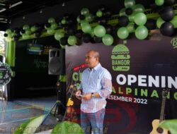 Walikota Pangkalpinang Meresmikan Outlet Burger Bangor