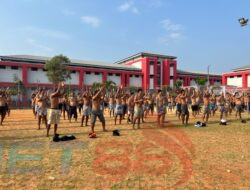 Tingkatkan Kesehatan Jasmani, Lapas Narkotika Kelas IIA Pamekasan Laksanakan Olahraga Rutin