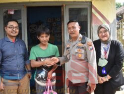 Polsek Curahdami Bondowoso Gandeng KSP Multi Daya Sentosa Bagikan Puluhan Sembako