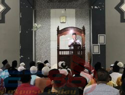 Plt. Kalapas Narkotika Kelas IIA Pamekasan Kanwil Kemenkumham Jatim isi Kultum Tarawih Malam Pertama di Masjid Baiturrahman