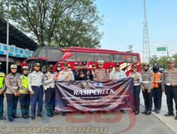 Wujudkan Mudik Aman, Satlantas Polresta Pati Uji Ramp Check Bus