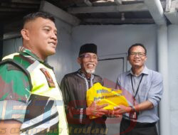 Dandim 0826/Pamekasan Salurkan Bansos Bagi Veteran dan Warakawuri