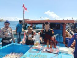 Sat PolAirud bersama Aparat Gabungan PSDKP Amankan Kapal Pembom Ikan di perairan Simeulue