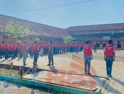 Tingkatkan Kemampuan Baris berbaris, Anggota Kodim 0826 Latih PBB Warga Binaan Lapas Pamekasan