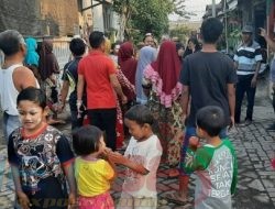 Puluhan Ribu Warga Pendukung Datangi Rumah Suwadak Bakacades Kedawung Wetan, Ada Apa…!