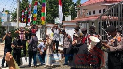Mahasiswa Desak Kejati Aceh Segera Proses Hukum Kasus Ijazah Palsu di Simeulue