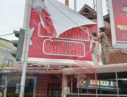 Panwaslih Aceh Barat Melaksanakan Penertiban APK Bersama Satpol PP dan Tim gabungan TNI/POlri di Kabupaten Aceh Barat