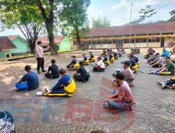 Tingkatkan Skill Pam Swakarsa, Polresta Malang Kota Berikan Pembinaan dan Pelatihan Satpam