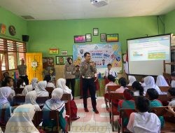 Tanamkan Disiplin Sejak Dini  Polresta Sidoarjo Edukasi Tertib Lalin di Sekolah Dasar