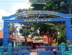 Ada Apa ? Kepsek SMAN 1 Tarik Sidoarjo memilih bungkam ketika di konfirmasi wartawan