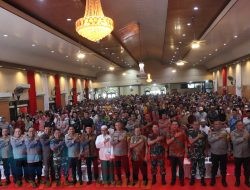 Polda Jatim Dan Kodam V Brawijaya Laksanakan Bulan Bakti TNI-POLRI Di Kabupaten Sampang