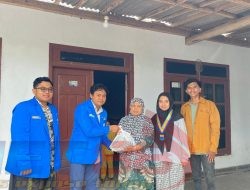 PC PMII Bondowoso Bagi Sembako ke Warga Kecil Jelang Ramadhan