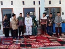 Usai Pelantikan Penambahan Jabatan, Warga Berikan Kejutan ke Kades Panji Lor