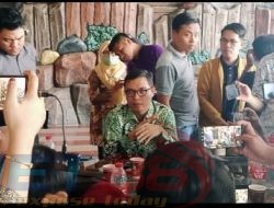 Ratusan Wartawan Pamekasan Temui Langsung Ketua Baleg DPR RI Tolak RUU