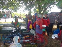 HUT Bhayangkara Ke-78 : Lembaga PERKASA bersama Polisi gelar Baksos kepada Buruh Tani