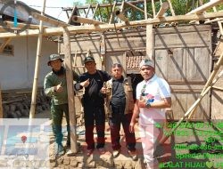 LSM Cakrawala Perbaiki Rumah P.Ahmad di Desa Wonokusumo, Pemilik Ucapkan Terima Kasih