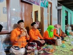 Dekatkan Rio dan Ulfi ke Masyarakat, Pilar08 Situbondo Gelar NGOPI POLITIK