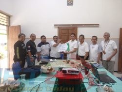 Adm Bondowoso Berikan Rewards Untuk BKPH Wonosari dan BKPH Besuki