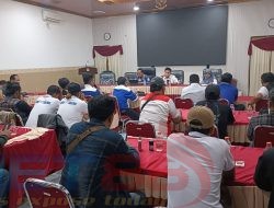 Audensi Forsa Hebat Bersama MCS, Profesionalitas Kinerja KPU Sampang Dipertanyakan !!