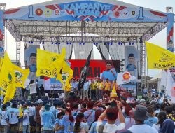 Kampanye Akbar, Sekjen Golkar Ajak Masyarakat Tulungagung Menangkan Paslon GABAH