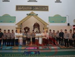 Takmir dan Marbot Masjid Al Baiturrahman Dapatkan Tali Asih dari Polres Jember