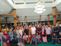 Apol Kompol Sareng Mas Bupati Situbondo : Jangan Ada Kata Kata Media Pendopo dan Media Luar