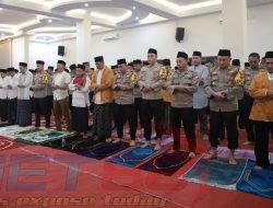 Polres Jember Gelar Sholat Ghaib Untuk Tiga Anggota Polri Yang Gugur Dalam Tugas