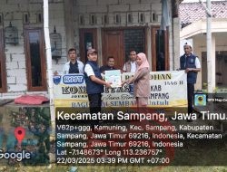 Ramadhan Berbagi, KJJT Sampang Salurkan Ratusan Sembako Gratis untuk Warga