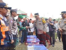 Cek Kesiapan Kapolda Jatim Tinjau Pos Pelayanan Ops Ketupat Semeru 2025 di Pandaan
